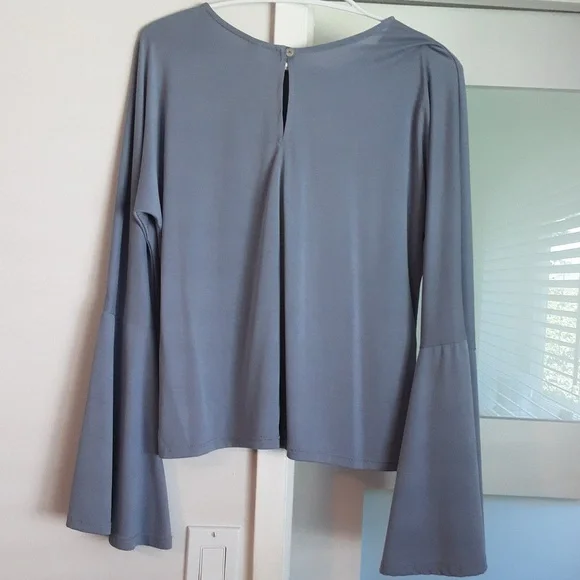 Design Lab top. - Picture 2 of 6